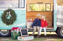 Raleigh Christmas mini session photographer 4.jpg