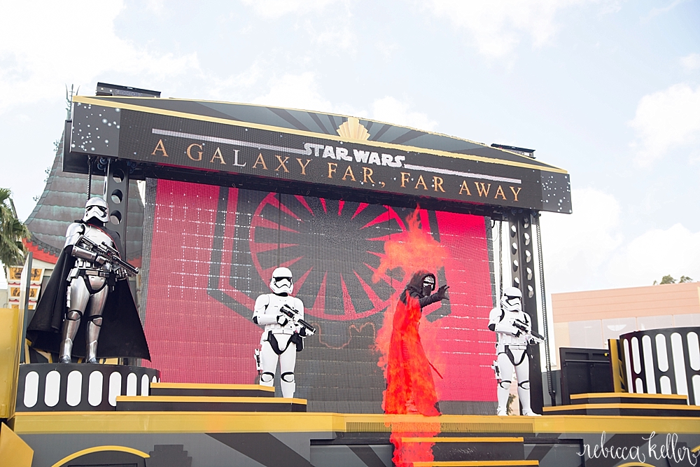 Disney Family Photos 010.jpg