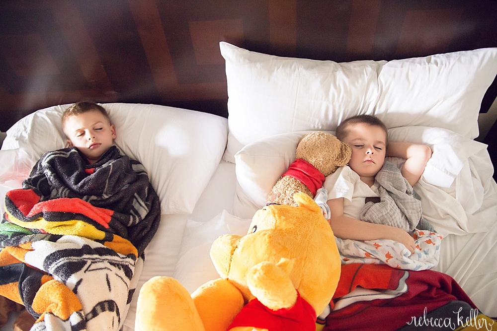 Disney Family Photos 232200.jpg